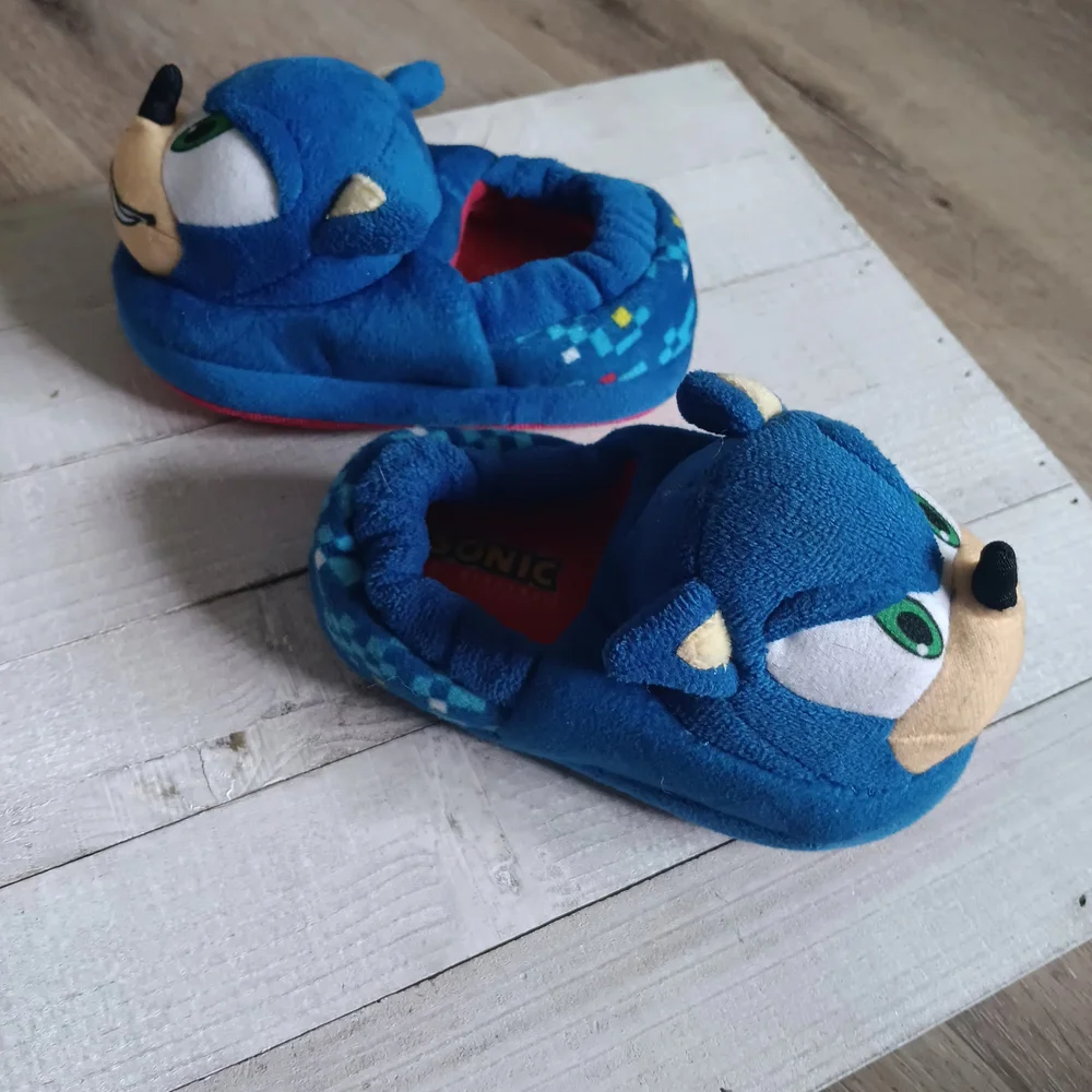 Sonic the Hedgehog Blue Kids Slippers Sz Baby5/6